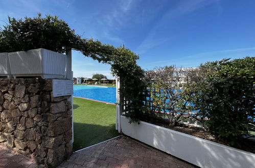 Photo 20 - Appartement de 2 chambres à Olbia avec piscine et jardin