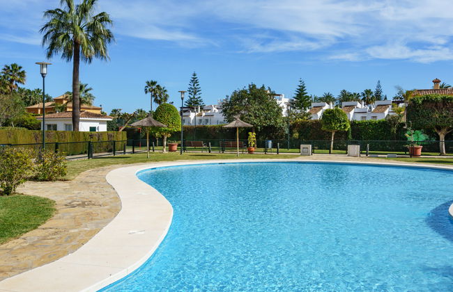 3 bedroom Apartment in Marbella with swimming pool and terrace - Photo 20