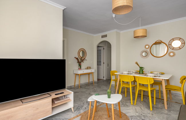 3 bedroom Apartment in Marbella with swimming pool and terrace - Photo 4