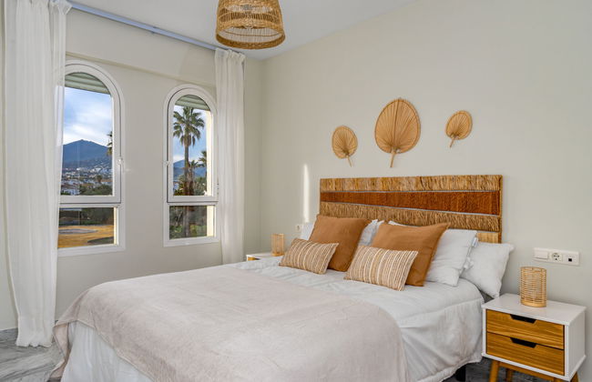 3 bedroom Apartment in Marbella with swimming pool and terrace - Photo 5