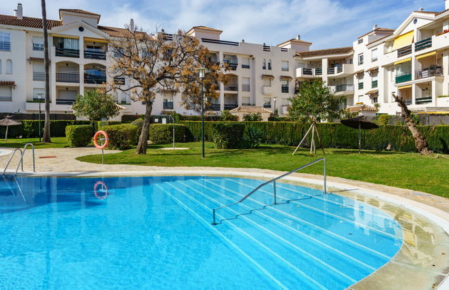 3 bedroom Apartment in Marbella with swimming pool and terrace - Photo 19