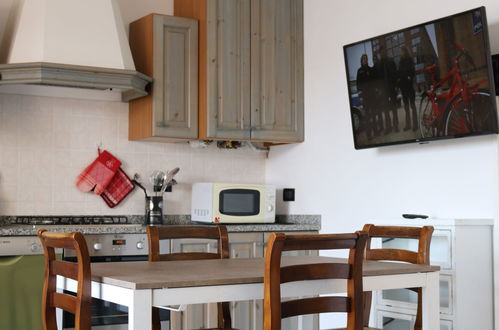 Photo 4 - Appartement de 2 chambres à Lazise avec piscine et vues sur la montagne