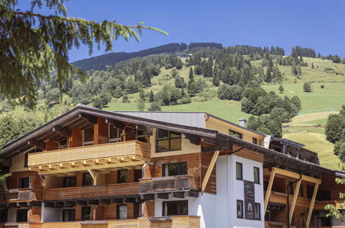 Foto 2 - Appartamento con 1 camera da letto a Saalbach-Hinterglemm con terrazza e vista sulle montagne