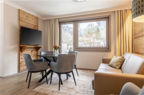 Foto 3 - Appartamento con 1 camera da letto a Saalbach-Hinterglemm con terrazza e vista sulle montagne