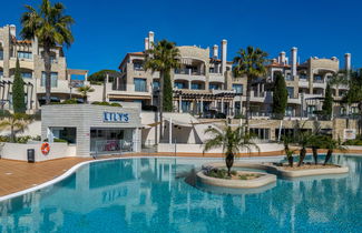 Photo 1 - Appartement de 2 chambres à Loulé avec piscine et jardin