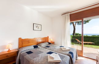 Foto 3 - Appartamento con 2 camere da letto a Pals con giardino e vista mare