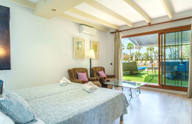 Casa de 8 quartos em Muro com piscina privada e jardim - Foto 22