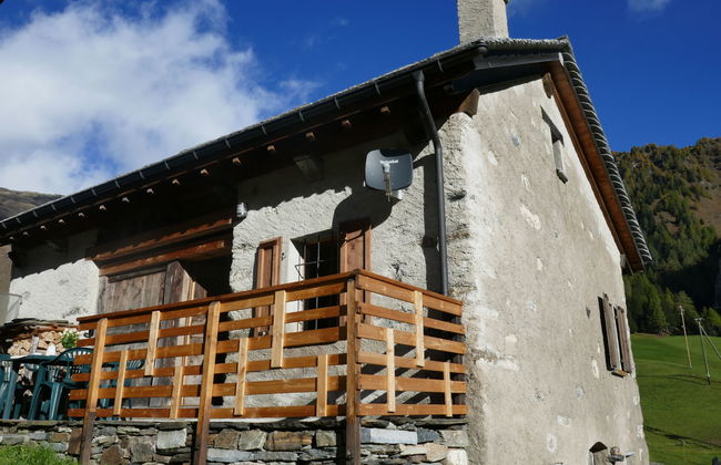 Casa de 2 quartos em Blenio com jardim - Foto 1