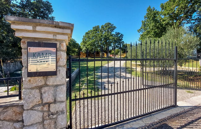 Casa de 3 quartos em Obrovac com piscina e jardim - Foto 18