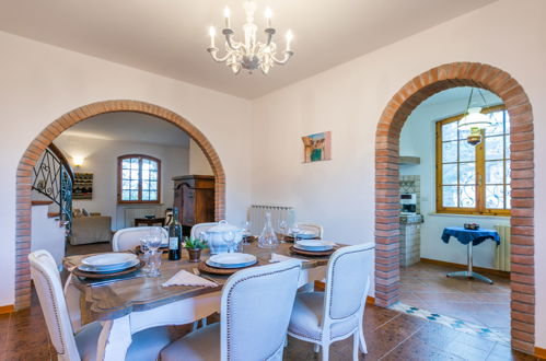 Photo 19 - 4 bedroom House in Casale Marittimo with garden and terrace