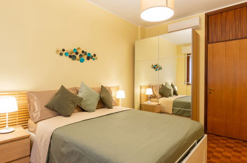 Foto 5 - Apartment mit 1 Schlafzimmer in Mailand mit garten