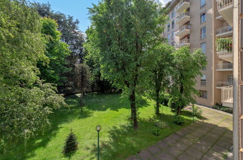 Photo 6 - Appartement de 1 chambre à Milan avec jardin