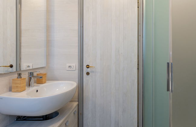 Appartamento con 1 camera da letto a Milano con giardino - Foto 17