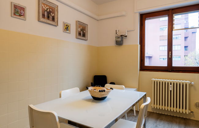 Appartamento con 1 camera da letto a Milano con giardino - Foto 12