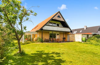 Foto 1 - Casa de 4 quartos em Asaa com terraço