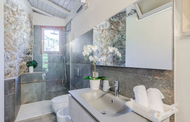 Casa de 3 quartos em Rio com piscina privada e jardim - Foto 26