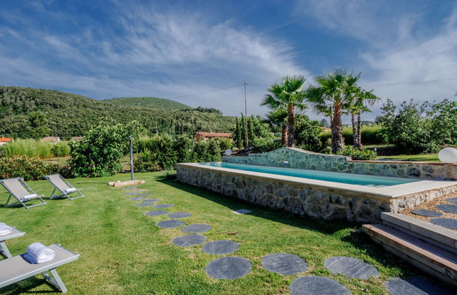 Casa de 3 quartos em Rio com piscina privada e jardim - Foto 28
