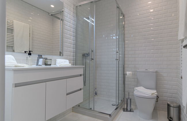 6 bedroom House in Gondomar with private pool and garden - Photo 25