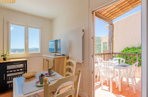 Photo 10 - 1 bedroom Apartment in Roquebrune-sur-Argens with swimming pool and sea view