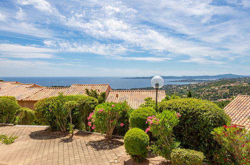 Photo 1 - Appartement de 1 chambre à Roquebrune-sur-Argens avec piscine