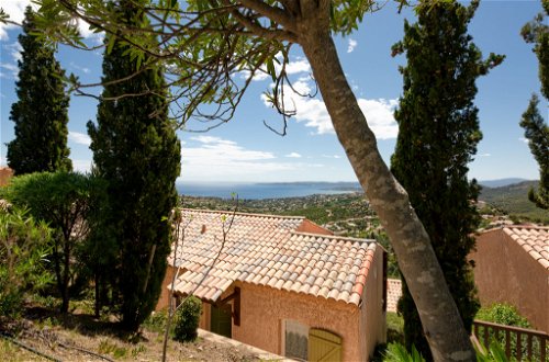 Foto 15 - Apartamento de 1 quarto em Roquebrune-sur-Argens com piscina e vistas do mar