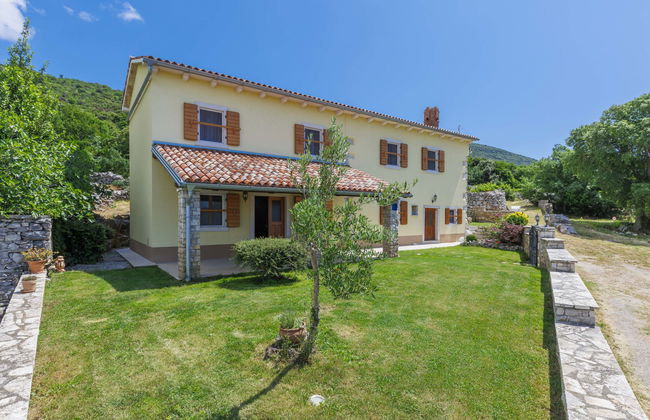 Casa de 5 quartos em Raša com piscina privada e jardim - Foto 17