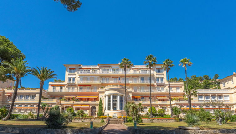 Photo 1 - Appartement de 3 chambres à Hyères avec piscine et jardin