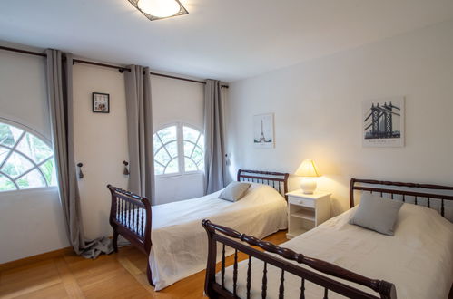 Foto 4 - Apartamento de 3 quartos em Hyères com piscina e jardim