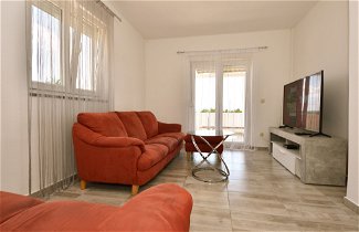 Photo 2 - 2 bedroom House in Jasenice with terrace and sea view