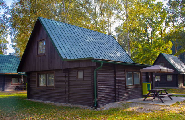 Casa de 4 quartos em Hradec Kralove com jardim - Foto 1