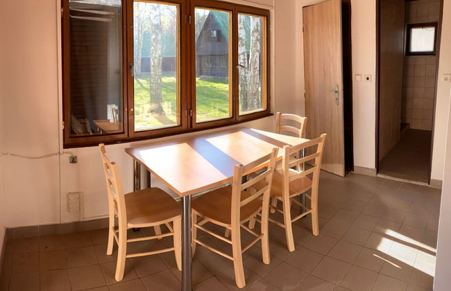 Casa de 4 quartos em Hradec Kralove com jardim - Foto 10