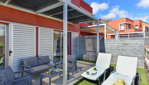 2 bedroom House in San Bartolomé de Tirajana with private pool and garden - Photo 4