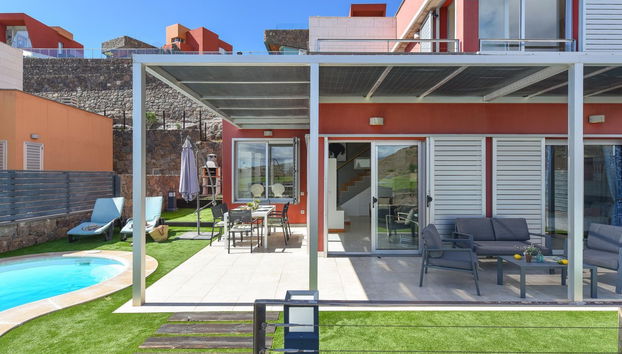 2 bedroom House in San Bartolomé de Tirajana with private pool and garden - Photo 5