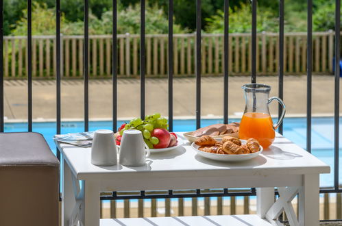 Photo 1 - Appartement de 2 chambres à Baden avec piscine et jardin