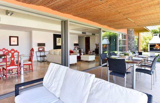 Casa de 4 quartos em San Bartolomé de Tirajana com piscina privada e jardim - Foto 4