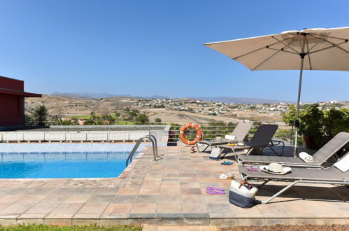 Photo 28 - Maison de 3 chambres à San Bartolomé de Tirajana avec piscine privée et jardin