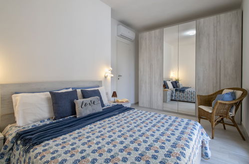 Foto 16 - Apartment mit 2 Schlafzimmern in Valledoria mit schwimmbad und blick aufs meer