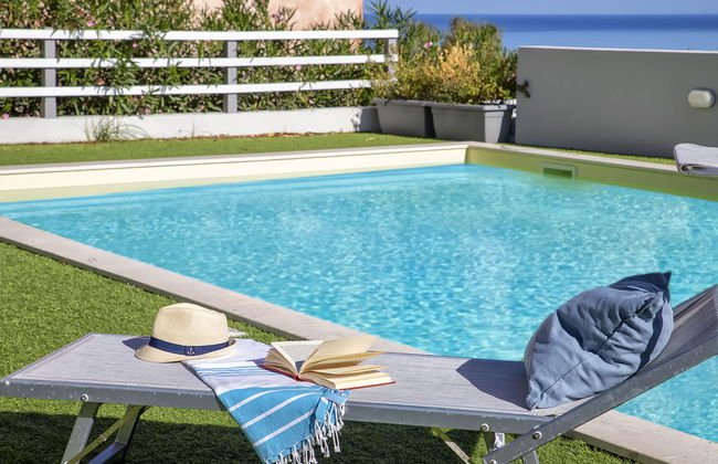 Apartamento de 3 quartos em Valledoria com piscina e terraço - Foto 1