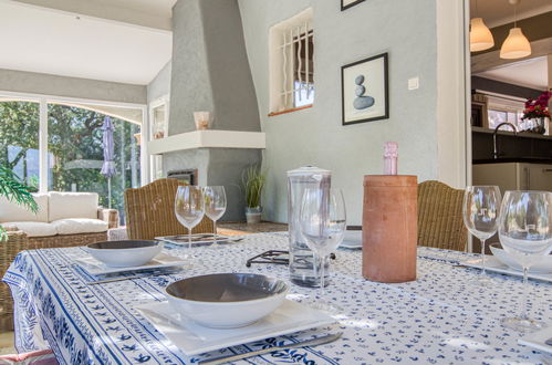 Photo 21 - Maison de 3 chambres à Bagnols-en-Forêt avec piscine privée et terrasse