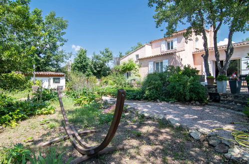 Foto 41 - Casa con 3 camere da letto a Bagnols-en-Forêt con piscina privata e giardino