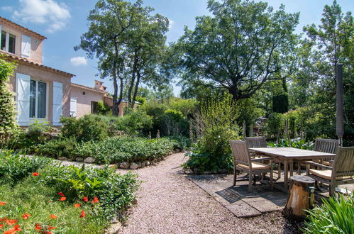 Foto 40 - Casa con 3 camere da letto a Bagnols-en-Forêt con piscina privata e terrazza