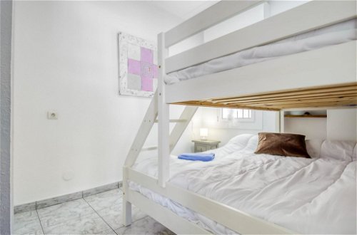 Foto 12 - Appartamento con 2 camere da letto a Castelló d'Empúries con terrazza e vista mare