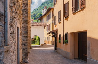 Photo 2 - Apartment in Domaso with mountain view