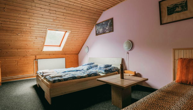 Apartamento de 2 quartos em Desná com piscina e jardim - Foto 5