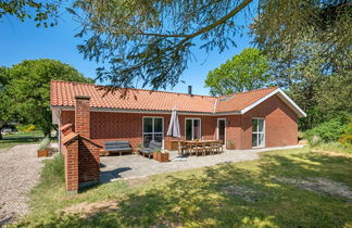 Foto 1 - Casa de 4 habitaciones en Blåvand con piscina privada y terraza