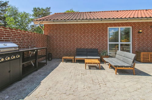 Foto 28 - Casa con 4 camere da letto a Blåvand con piscina privata e terrazza