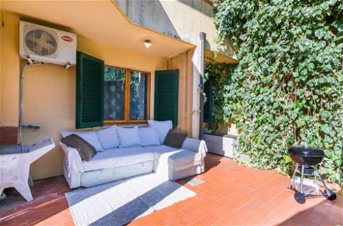 Foto 35 - Apartamento de 1 habitación en Montescudaio con piscina privada y jardín