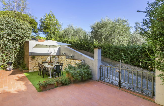Apartment mit 2 Schlafzimmern in Montescudaio mit schwimmbad und garten - Foto 5