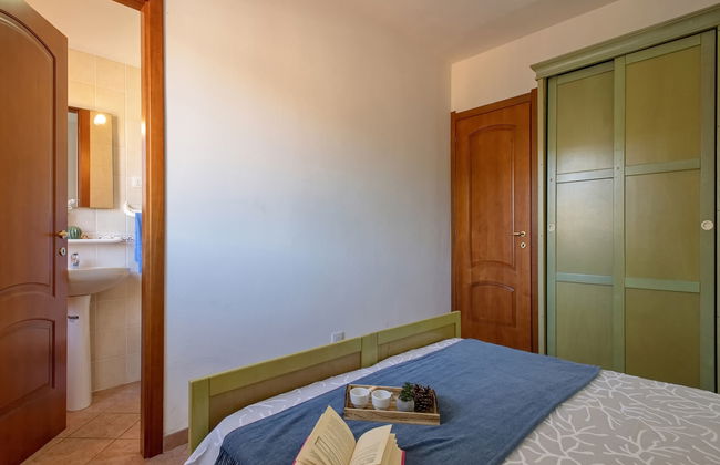 Apartamento de 3 quartos em Trinità d'Agultu e Vignola com piscina e jardim - Foto 12