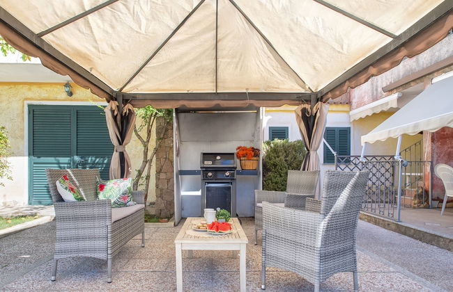 Apartamento de 3 quartos em Trinità d'Agultu e Vignola com piscina e jardim - Foto 27